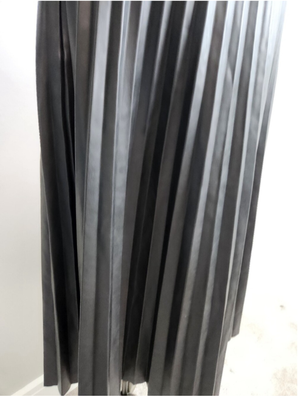 🆕 Faux Leather Pleated 7 For All Man Kind Midi Skirt Sz M Dark Academia Baddie - Picture 4 of 10